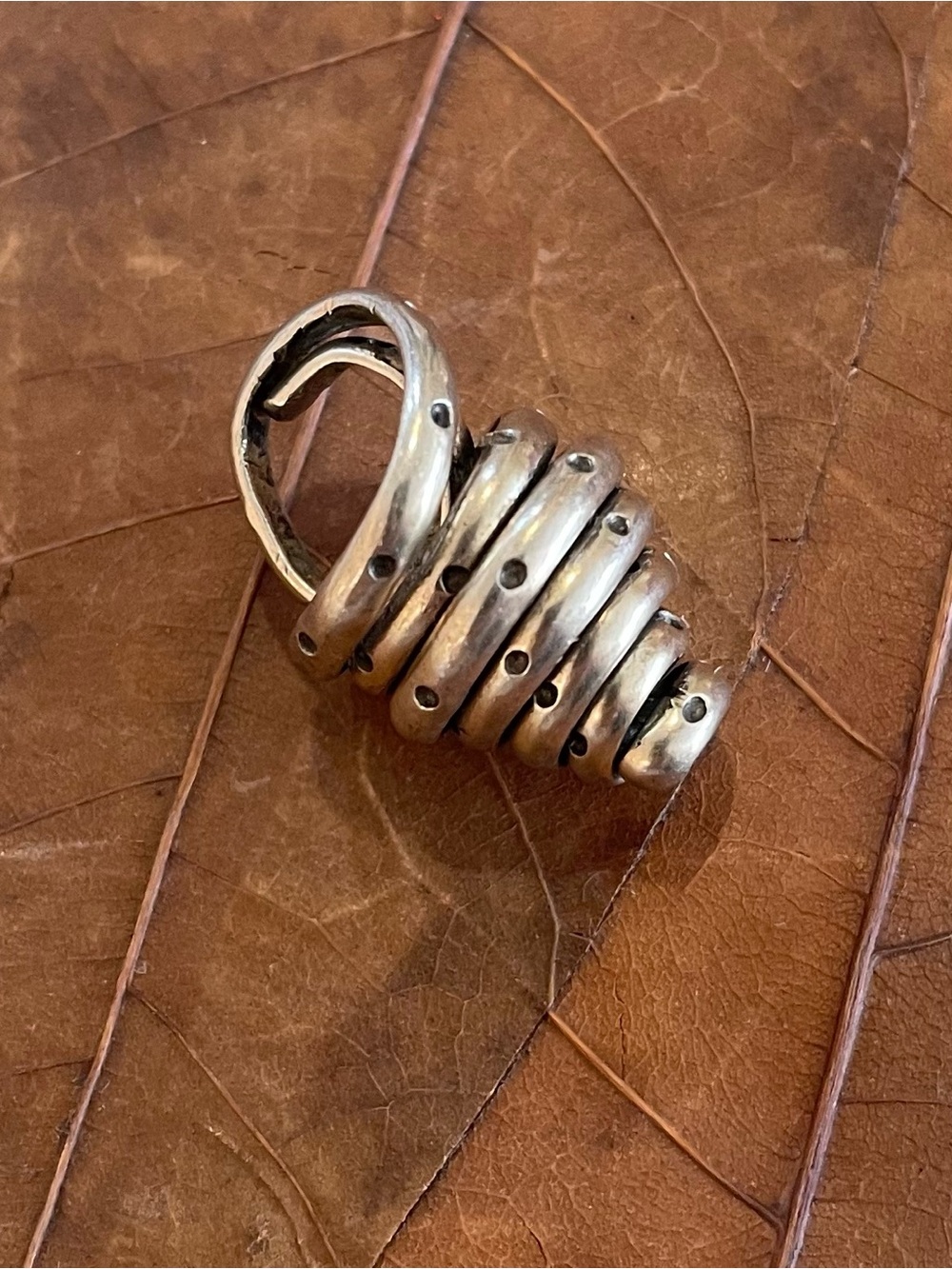 Vintage Sterling Silver Beehive Skep Pendant Charm - Picture 3 of 5